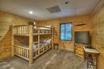Hogback Haven - Lower Level Bunk Room